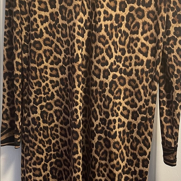 Leopard print MK dress with belt - Picture 4 of 4